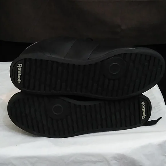 Reebok Women's Princess Black Size 7.5 Wide - Picture 4 of 7